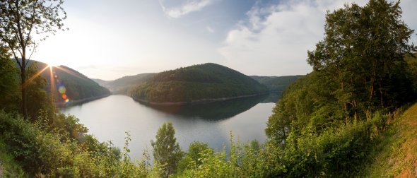 Blick auf die Riveristalsperre