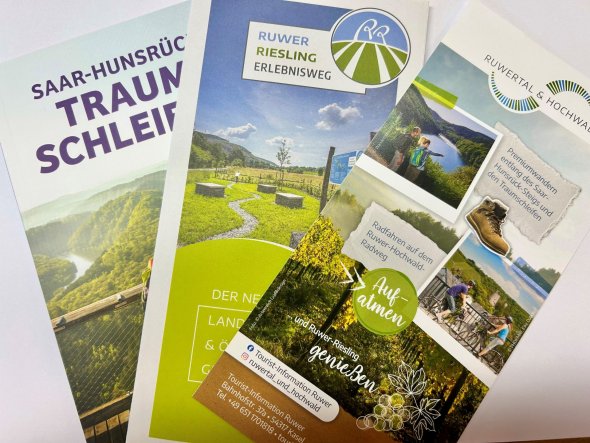 Prospekte der Region